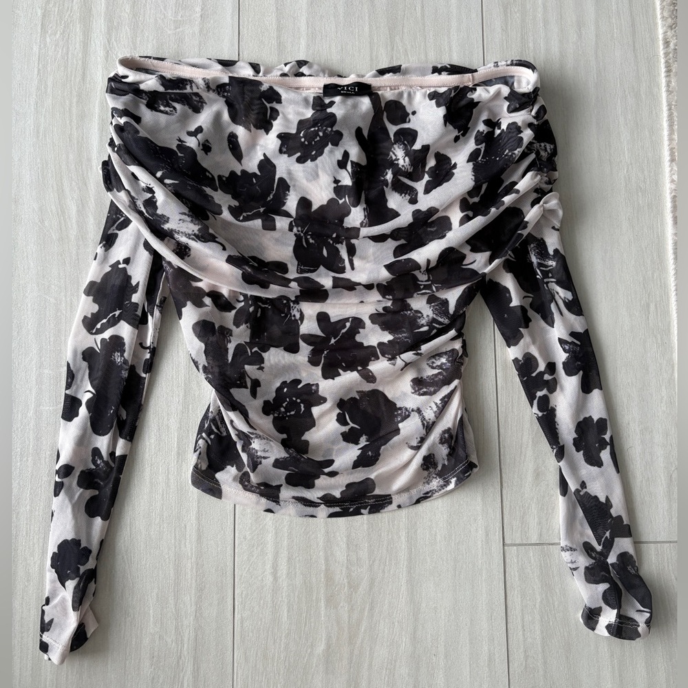VICI Printed Off The Shoulder Top
